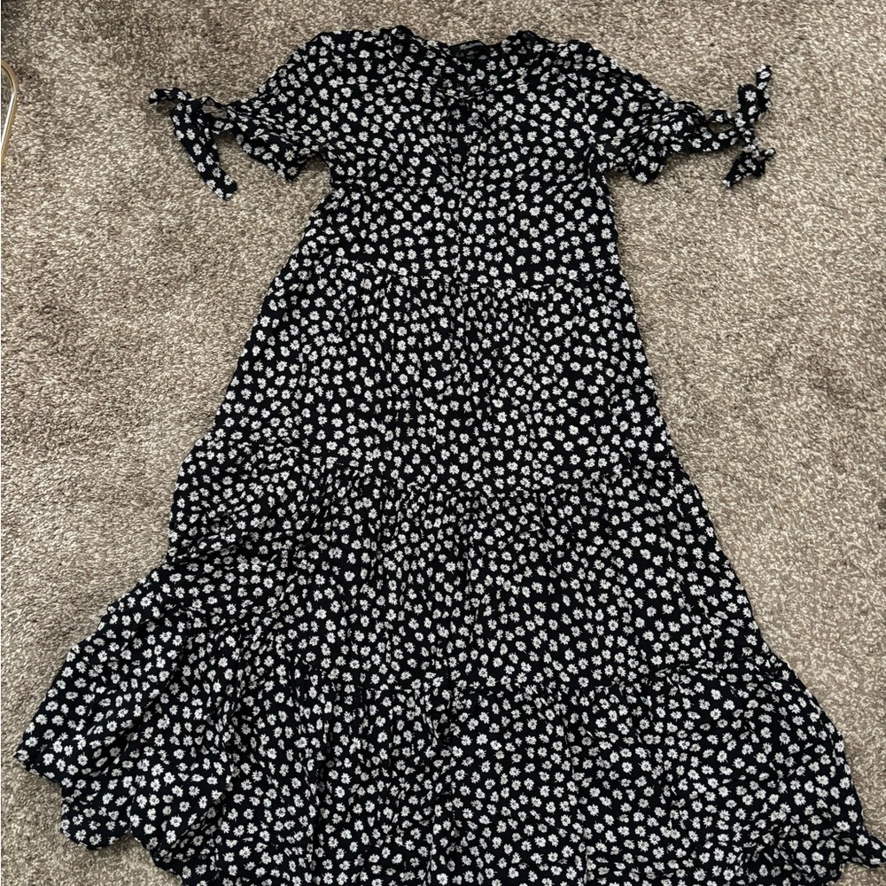 Madewell Black and White Midi Dress